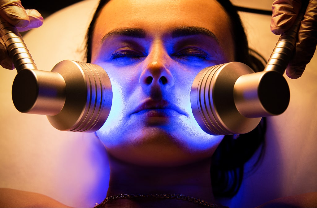 Hydrafacial with Led Light Therapy